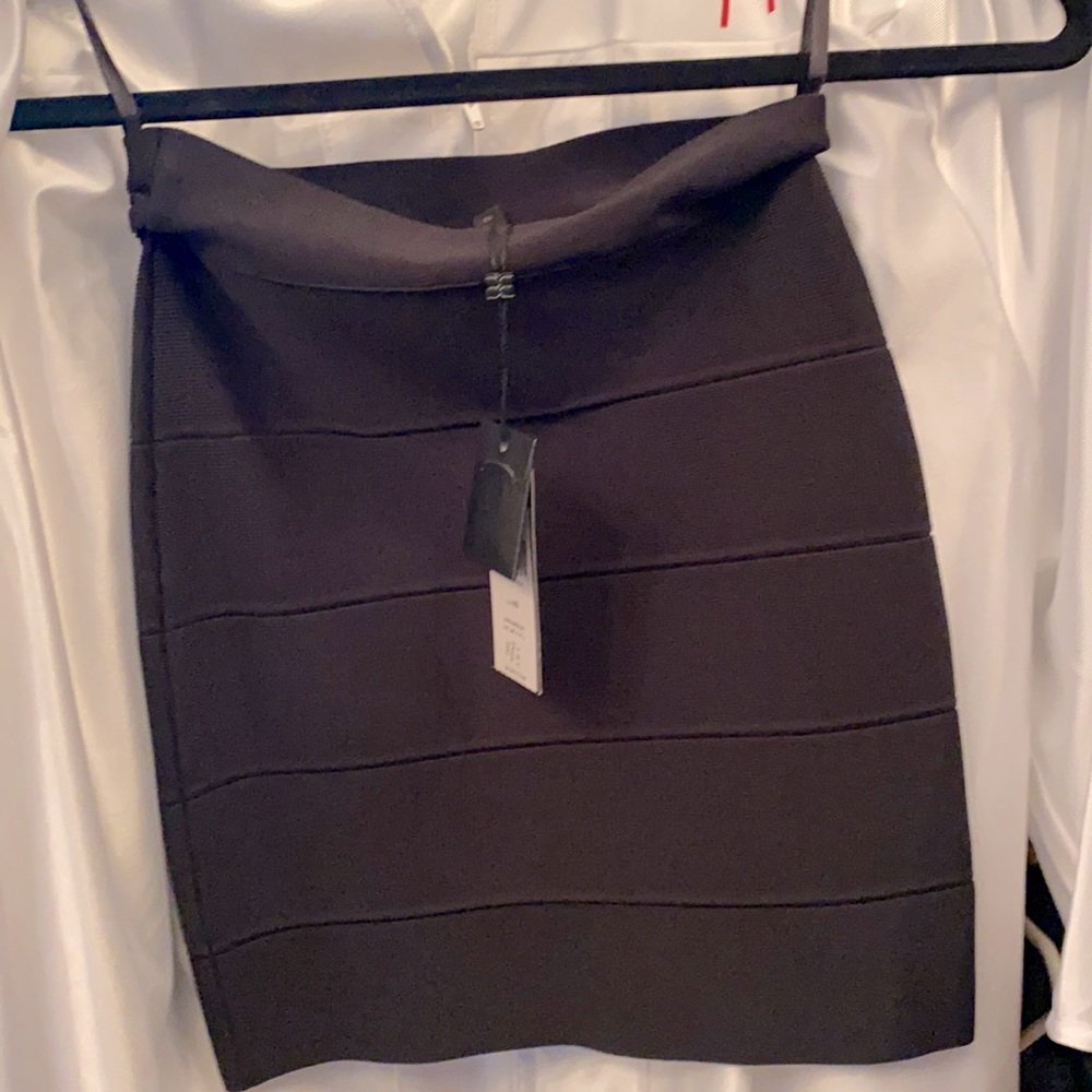 BCBG pencil mini skirt NWT